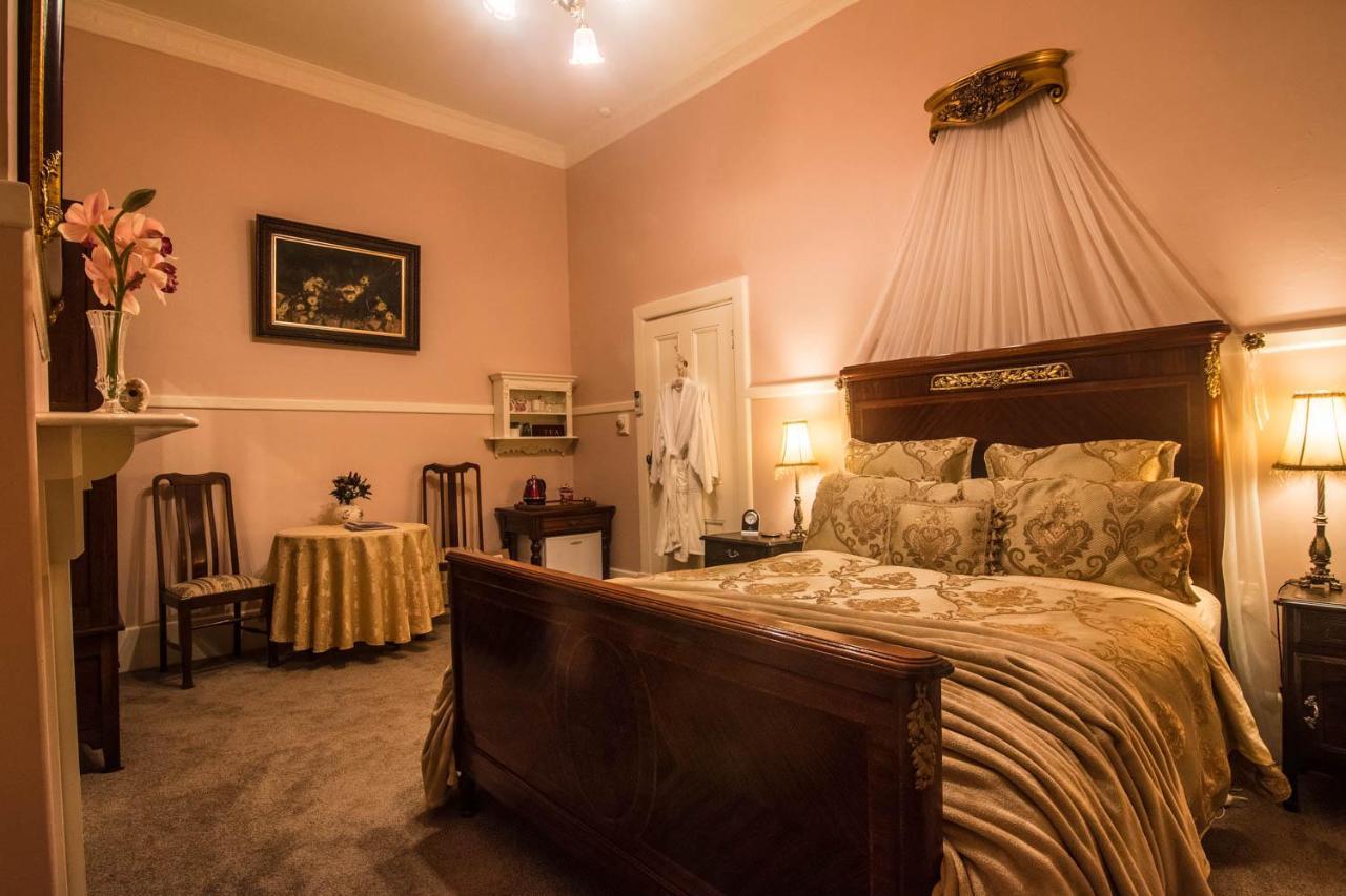 Heytesbury House Bed & Breakfast Cobden